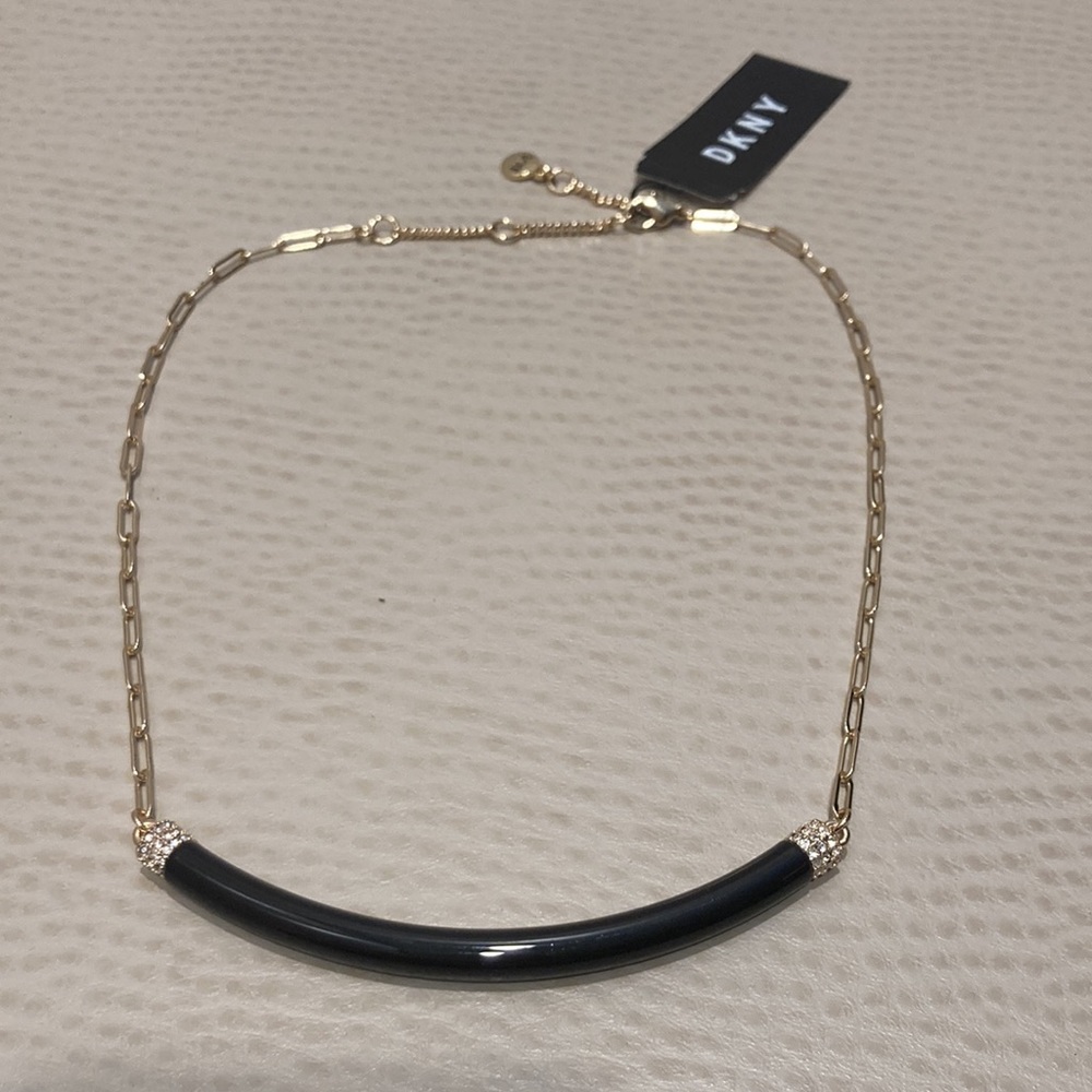 DKNY
Gold-Tone Curved Bar Link Necklace - Picture 2 of 10